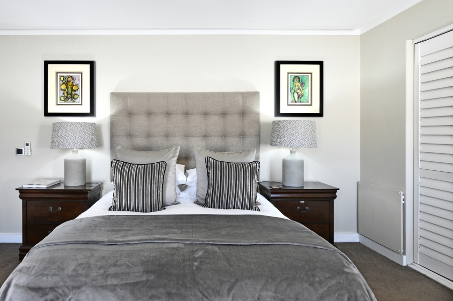 7 Bedroom Property for Sale in Franschhoek Western Cape